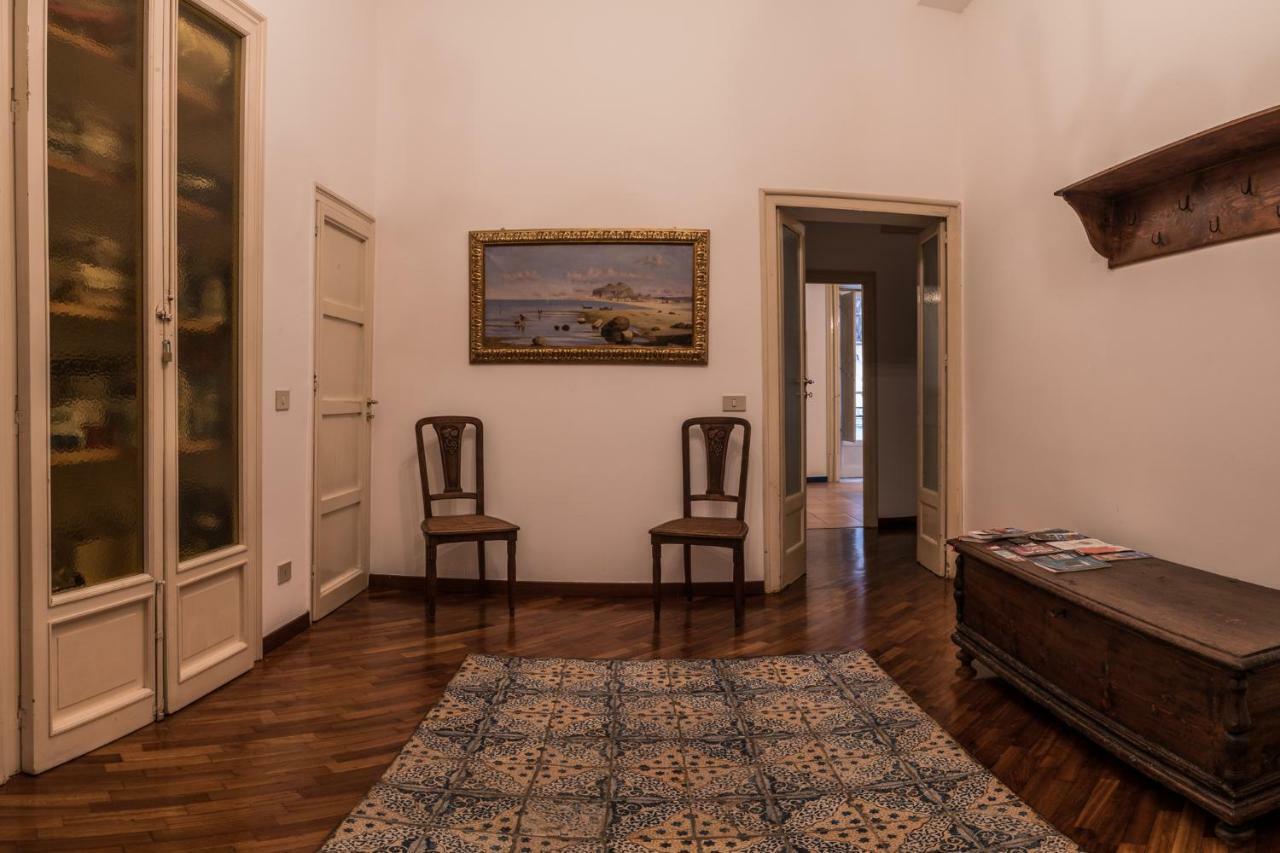 Appartamento Palazzo Pace Al Cassaro Palermo Exterior photo