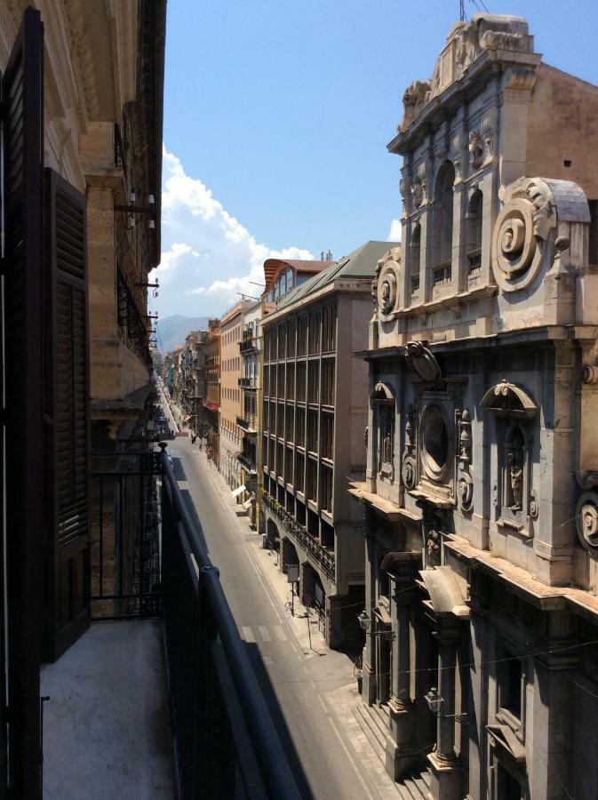 Appartamento Palazzo Pace Al Cassaro Palermo Exterior photo